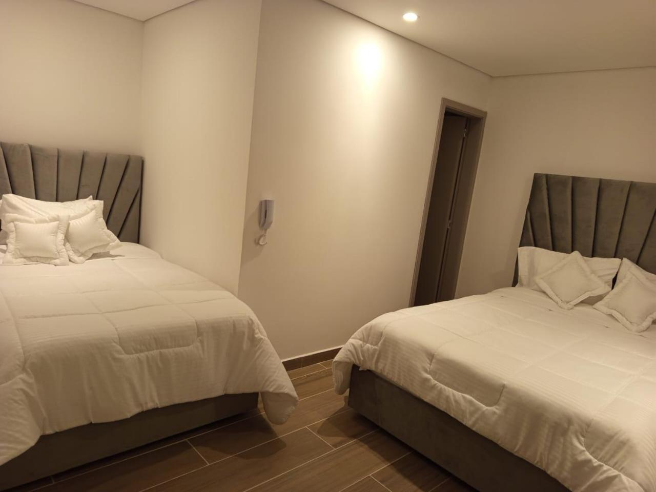 Hotel Saron Bogotá Esterno foto